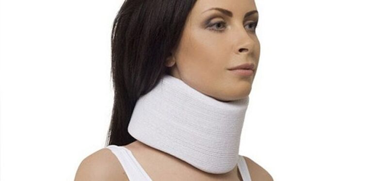 Shant collar immobilizes vertebrae during progression of cervical osteochondrosis